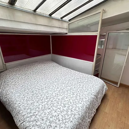 Atypical Loft In The Heart Of The Marais Paris
