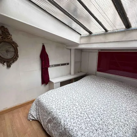 Atypical Loft In The Heart Of The Marais * Paris