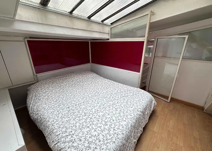 Atypical Loft In The Heart Of The Marais Parijs